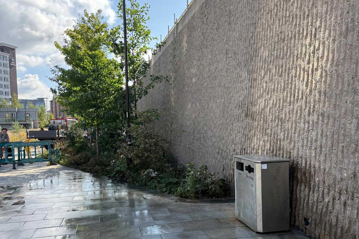 Castlegate Wall deep cleaned and free from graffiti